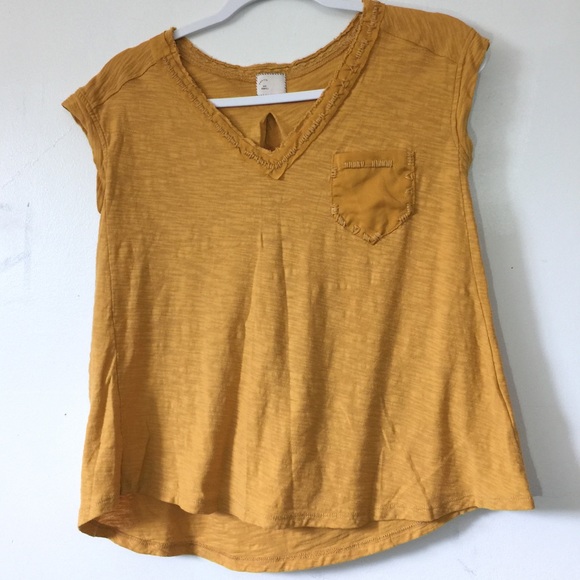 Anthropologie Tops - Postmark boho mustard v-neck short sleeve tee